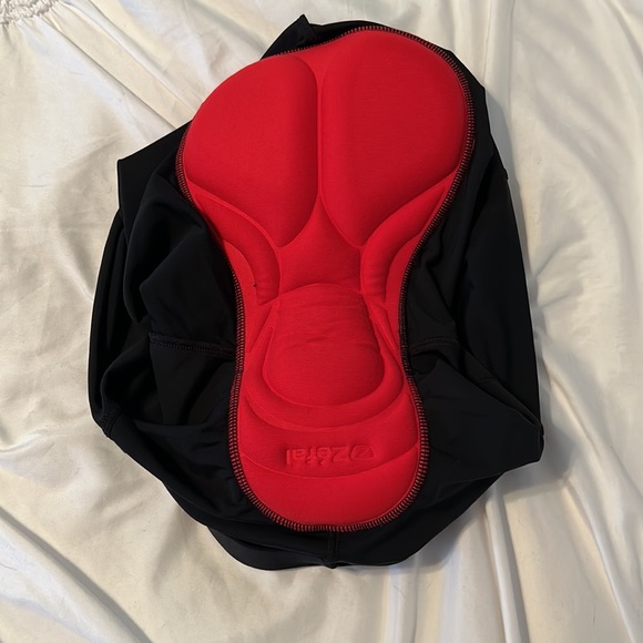 Bike shorts - Picture 3 of 3